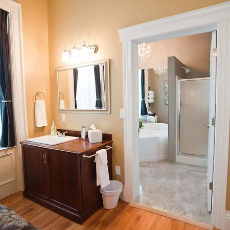 Beacon Hotel Осуиго Экстерьер фото